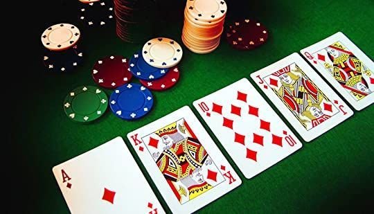 juegos de mesa de LuckyDays Casino